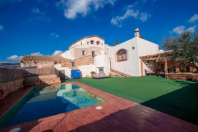 Catalunya Casas Captivating Villa in the Vineyard close to Sitges